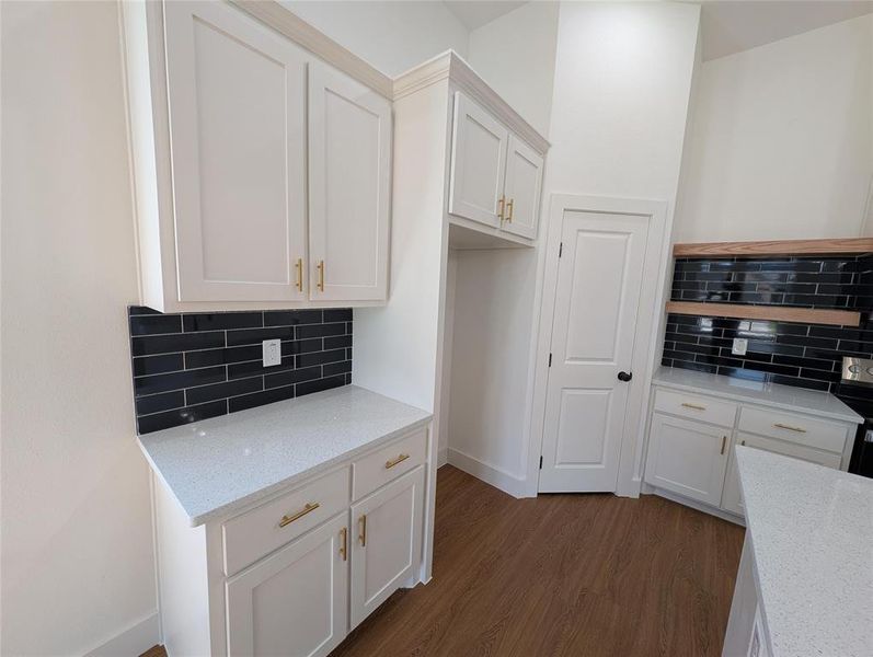 Furnished interior view inside a new home in , Greenville (Image 5).