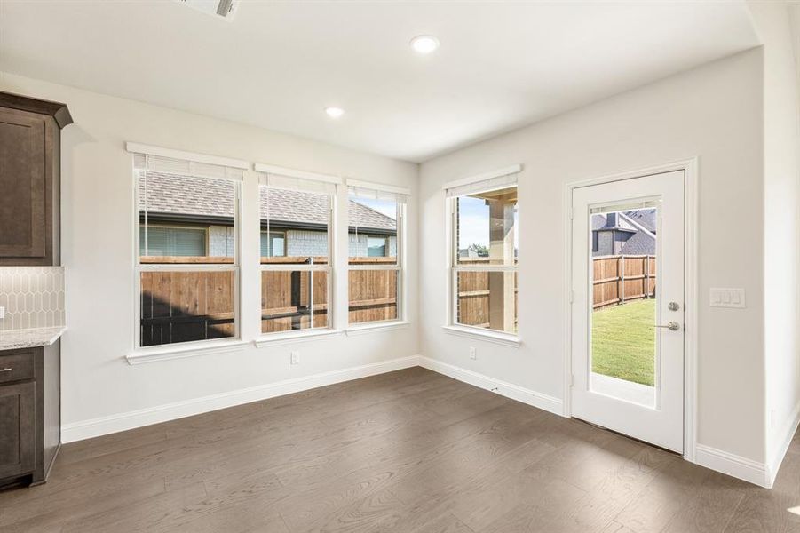 Spacious, unfurnished interior of a new home in Liberty, Melissa (Image 31).