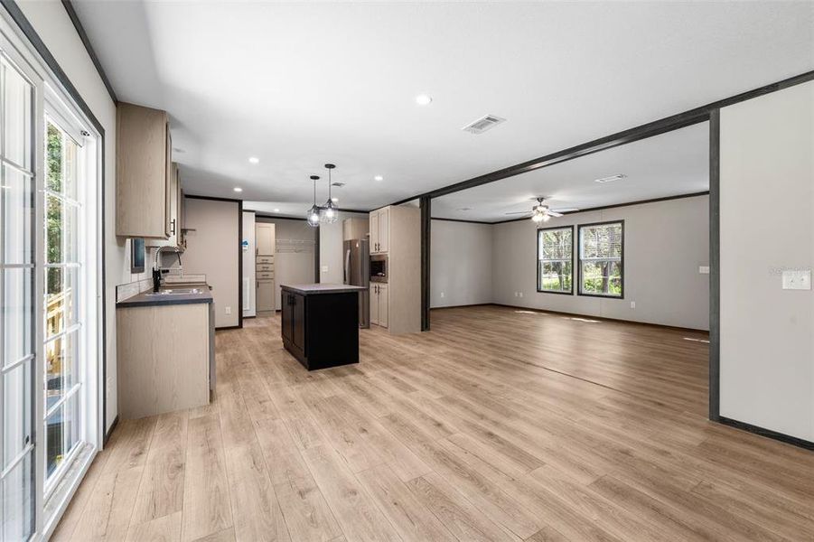 Image 39 of a home in .