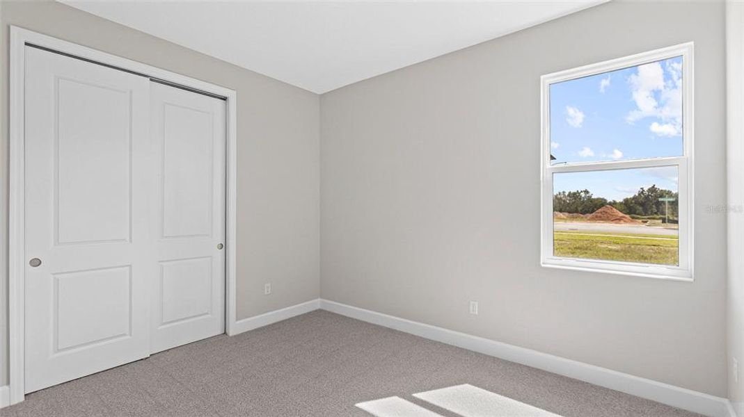 Spacious, unfurnished interior of a new home in Cresswind at Hammock Oaks, Lady Lake (Image 20).