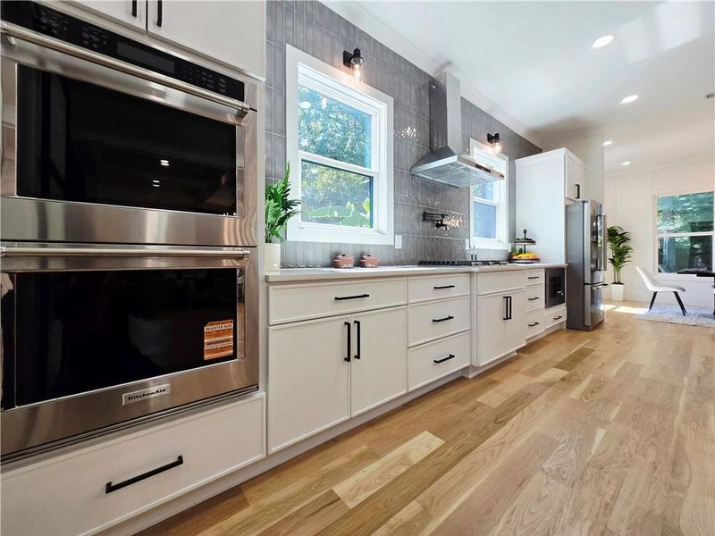 Furnished interior view inside a new home in , Atlanta (Image 38).