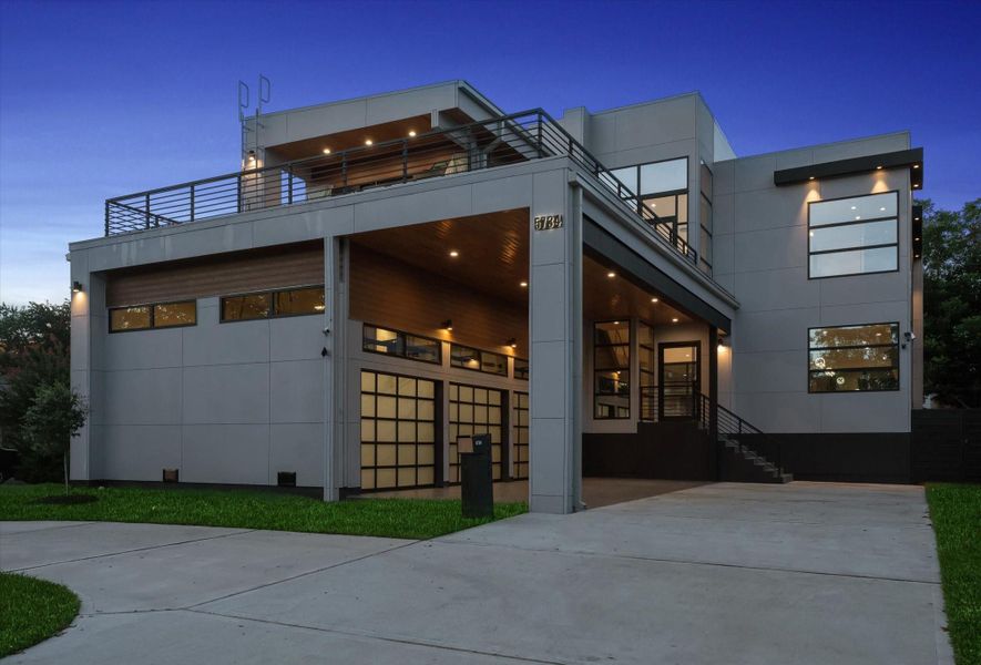 Exterior details and patio area of a home in , Houston (Image 27). Exterior details and patio area of a home in , Houston (Image 27).