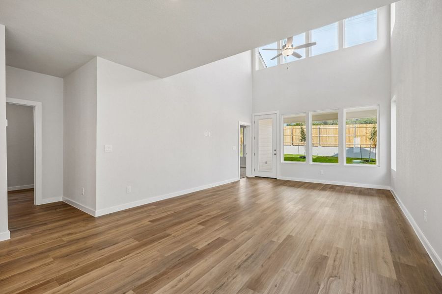 Spacious, unfurnished interior of a new home in The Meadows at Hunters Ranch, San Antonio (Image 20).