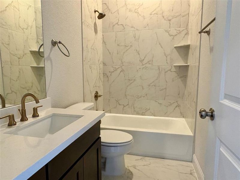 Furnished interior view inside a new home in Chapel Ridge, Waco (Image 16).