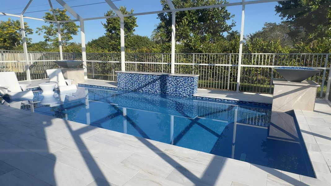 Community amenities in Windsong Estates, Lake Worth (Image 65).