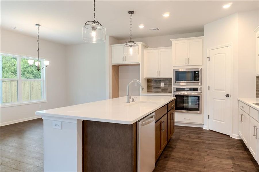 Furnished interior view inside a new home in Harmony Farms, Eatonton (Image 12).