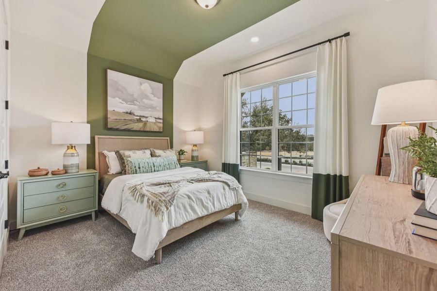 Representative furnished interior of a home built from the Sicily by Chesmar Homes in Lakes of Cane Island, Katy (Image 15).