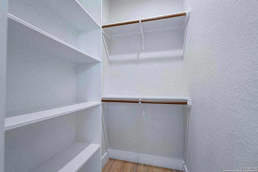 Spacious, unfurnished interior of a new home in , Floresville (Image 28). Spacious, unfurnished interior of a new home in , Floresville (Image 28).