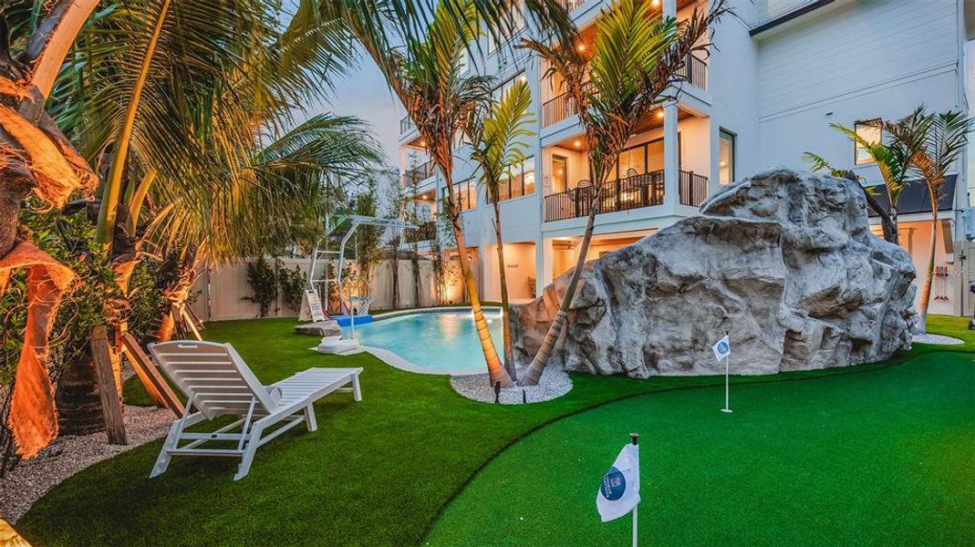 Exterior details and patio area of a home in , Sarasota (Image 31).