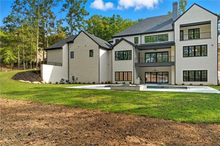Exterior details and patio area of a home in , Alpharetta (Image 42).