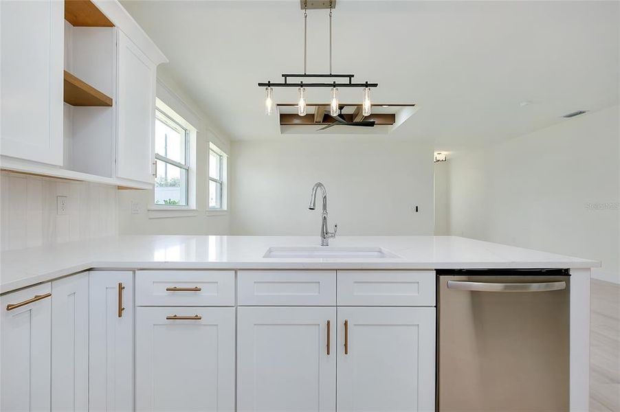 Close-up of interior finishes inside a home in , Punta Gorda (Image 20). Close-up of interior finishes inside a home in , Punta Gorda (Image 20).