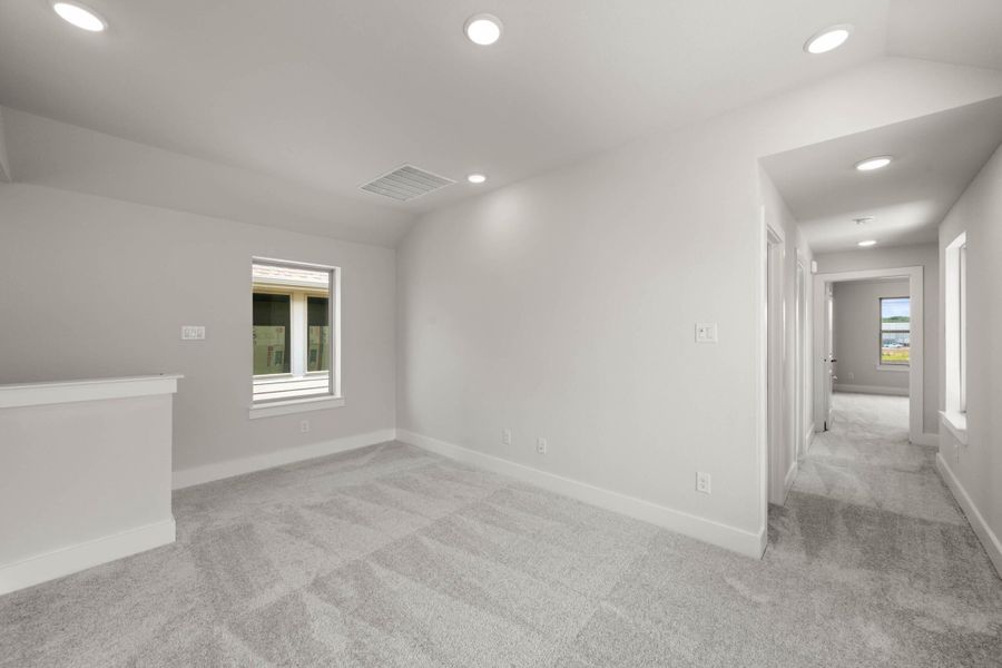 Spacious, unfurnished interior of a new home in Garden Collection at Harvest, Argyle (Image 17). Spacious, unfurnished interior of a new home in Garden Collection at Harvest, Argyle (Image 17).