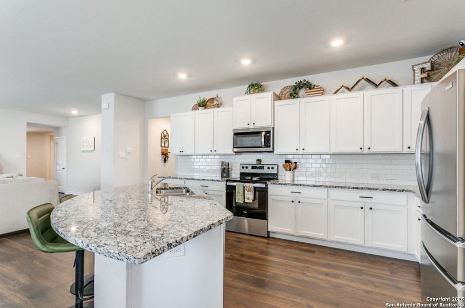 Furnished interior view inside a new home in Red River Ranch, Cibolo (Image 7).