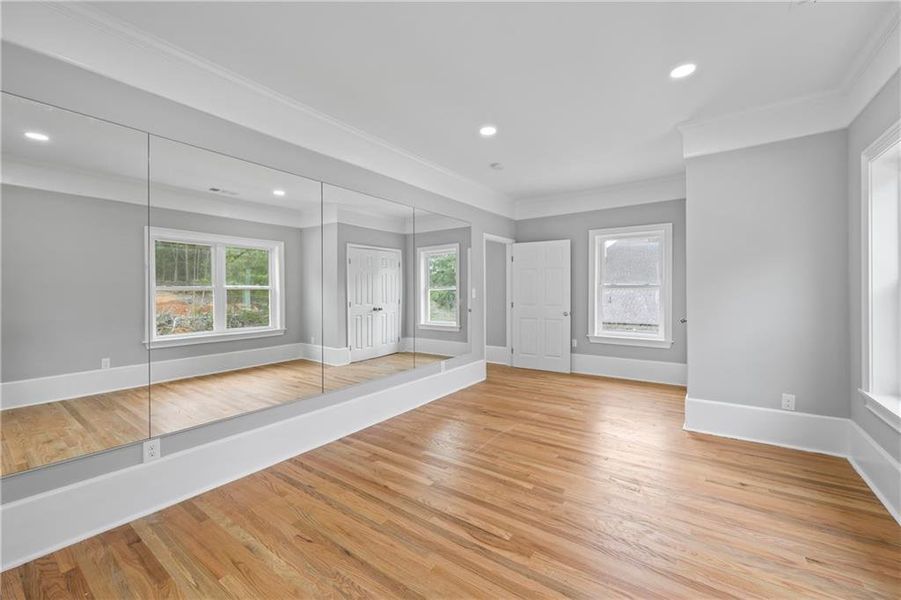 Image 69 of a home in .