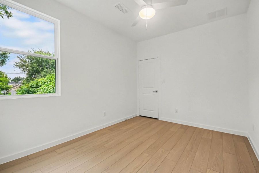 Spacious, unfurnished interior of a new home in , Houston (Image 19). Spacious, unfurnished interior of a new home in , Houston (Image 19).