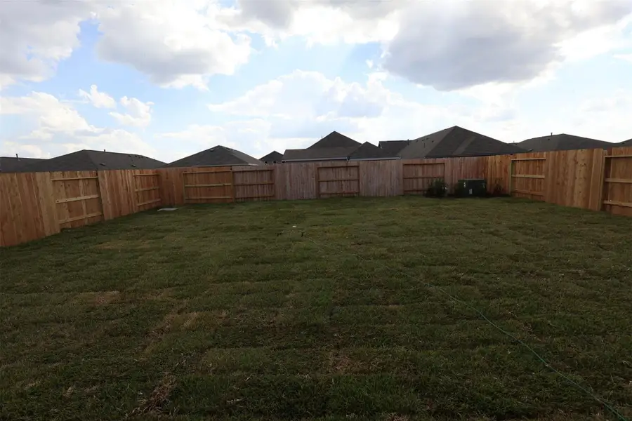 Exterior details and patio area of a home in Indian Springs, Crosby (Image 1).