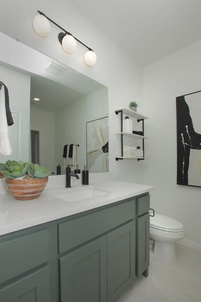 Brookdale II Full Bathroom