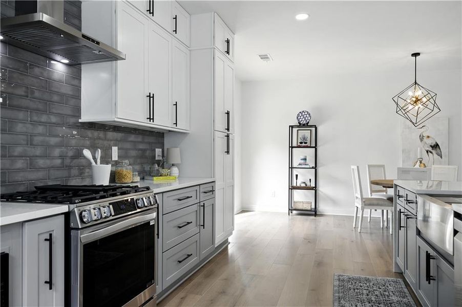 Furnished interior view inside a new home in , Woodstock (Image 18).
