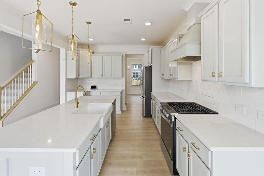 Furnished interior view inside a new home in , Ravenel (Image 6).