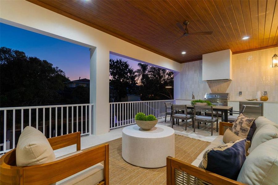 Exterior details and patio area of a home in , Tampa (Image 51).