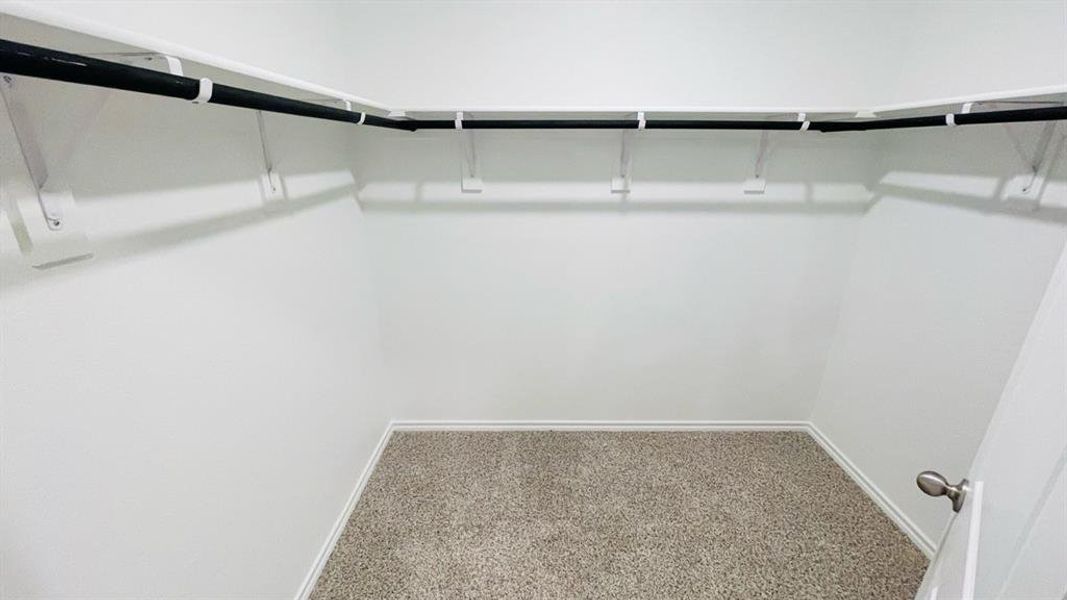 Spacious, unfurnished interior of a new home in Sunnycreek, Fort Worth (Image 16). Spacious, unfurnished interior of a new home in Sunnycreek, Fort Worth (Image 16).