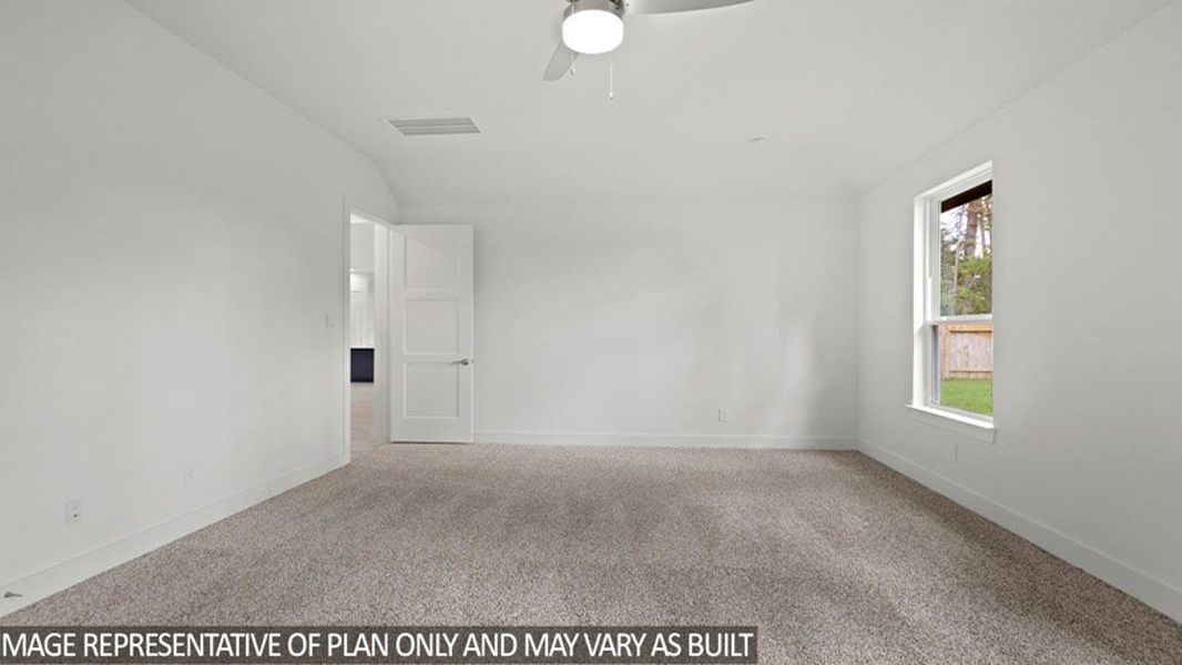 Spacious, unfurnished interior of a new home in River Ranch Estates, Dayton (Image 9).