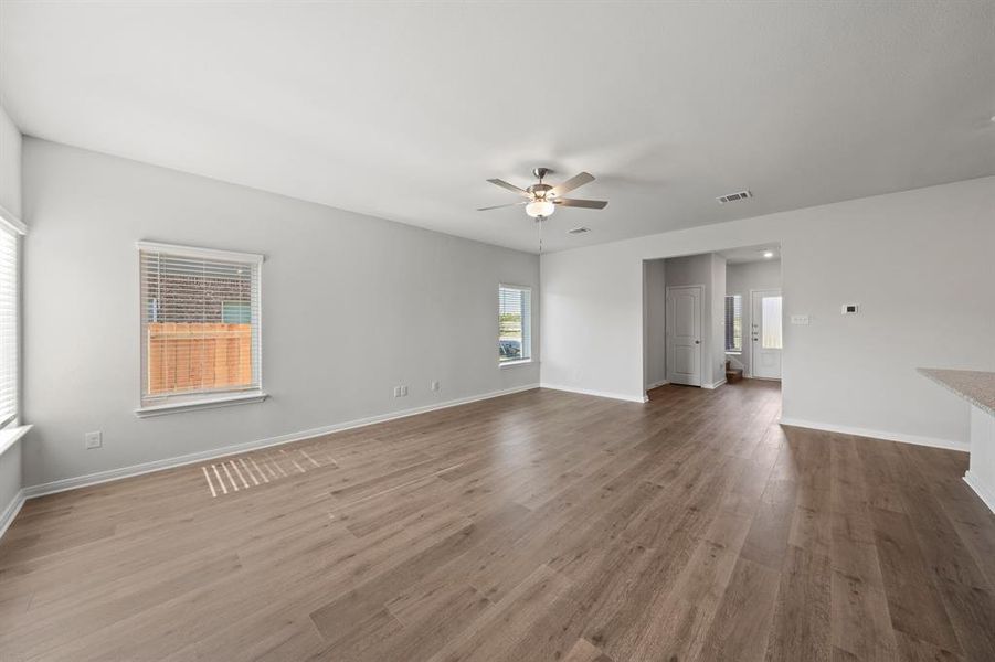 Spacious, unfurnished interior of a new home in Southaven, Hutchins (Image 6).