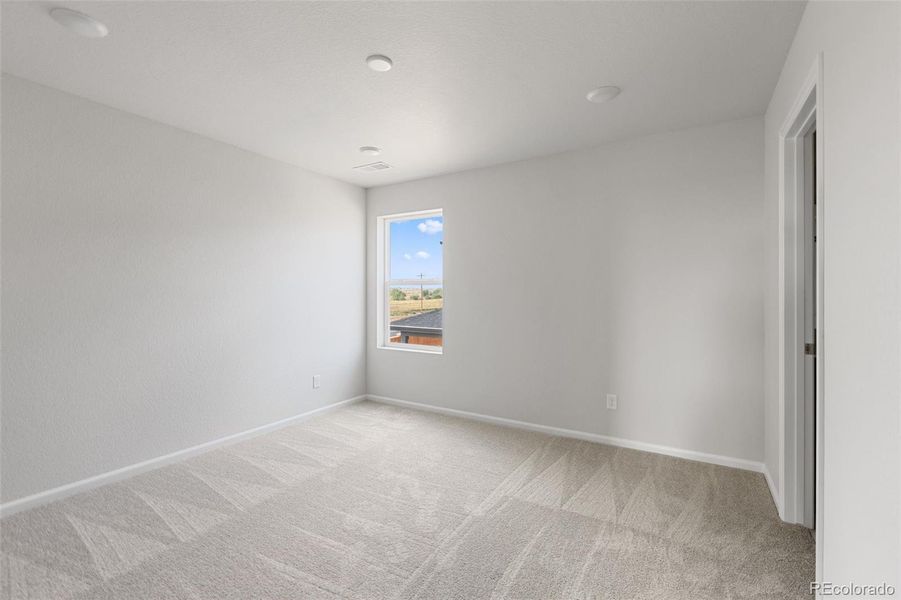 Spacious, unfurnished interior of a new home in , Brighton (Image 28).