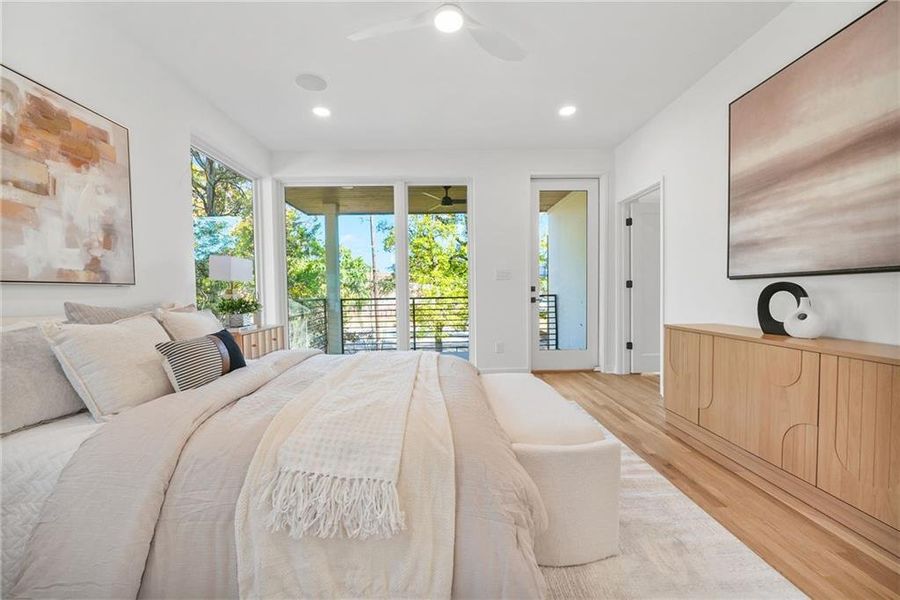 Furnished interior view inside a new home in , Atlanta (Image 17).