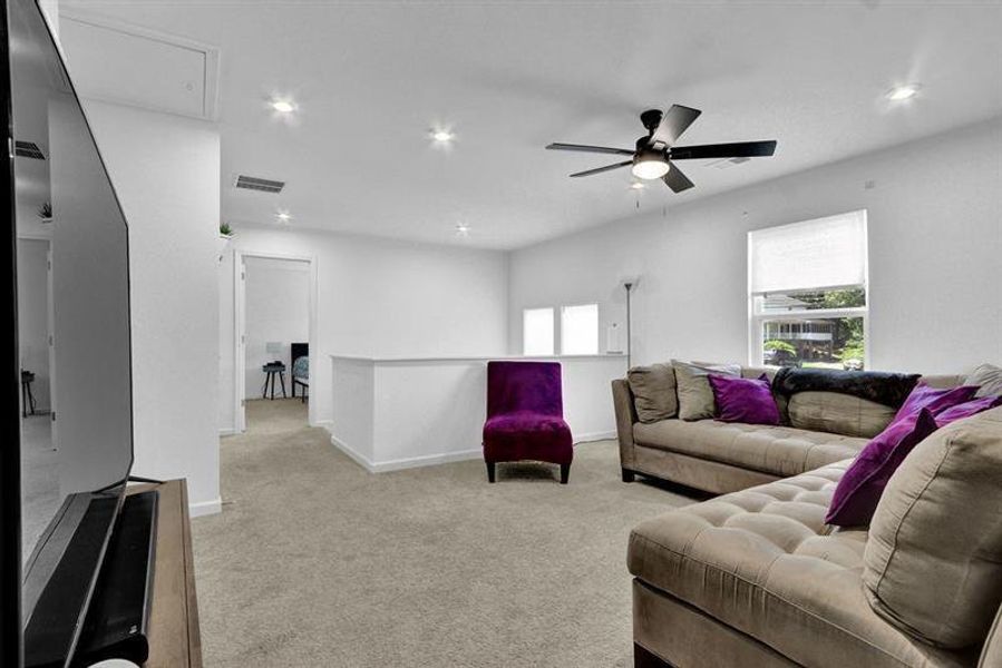Furnished interior view inside a new home in Sweetbay Farm, Lawrenceville (Image 33).