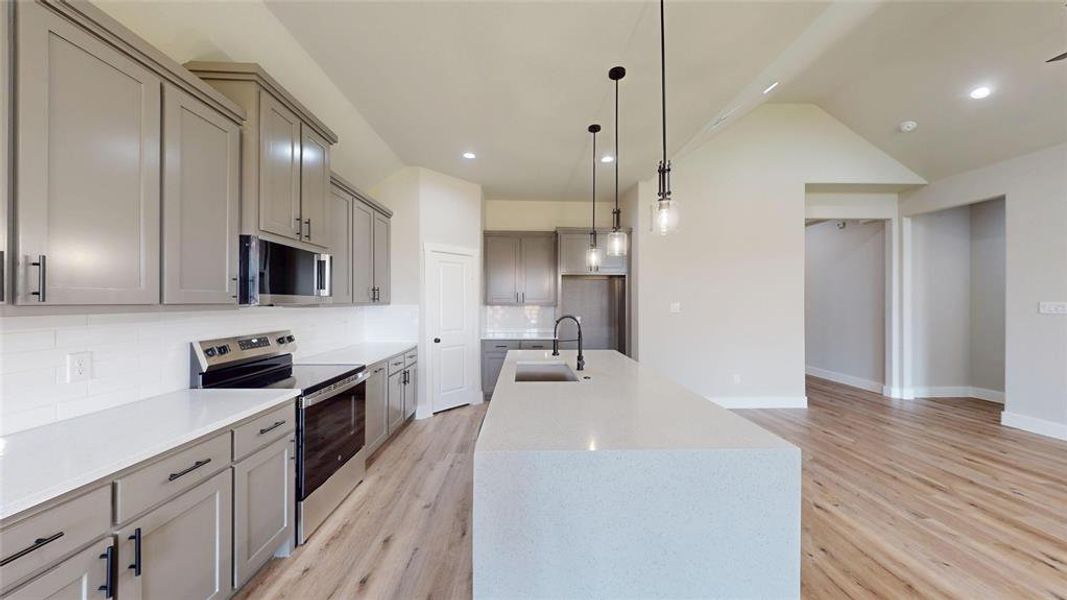 Furnished interior view inside a new home in , Grand Prairie (Image 5).