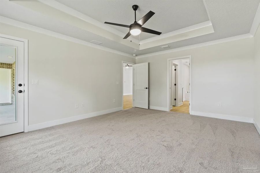 Spacious, unfurnished interior of a new home in Pecan Valley, Cantonment (Image 15).