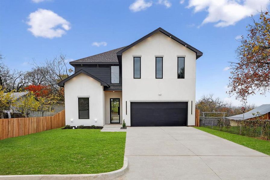 Front exterior of a new home in , Dallas, TX, highlighting curb appeal (Image 2). Front exterior of a new home in , Dallas, TX, highlighting curb appeal (Image 2).