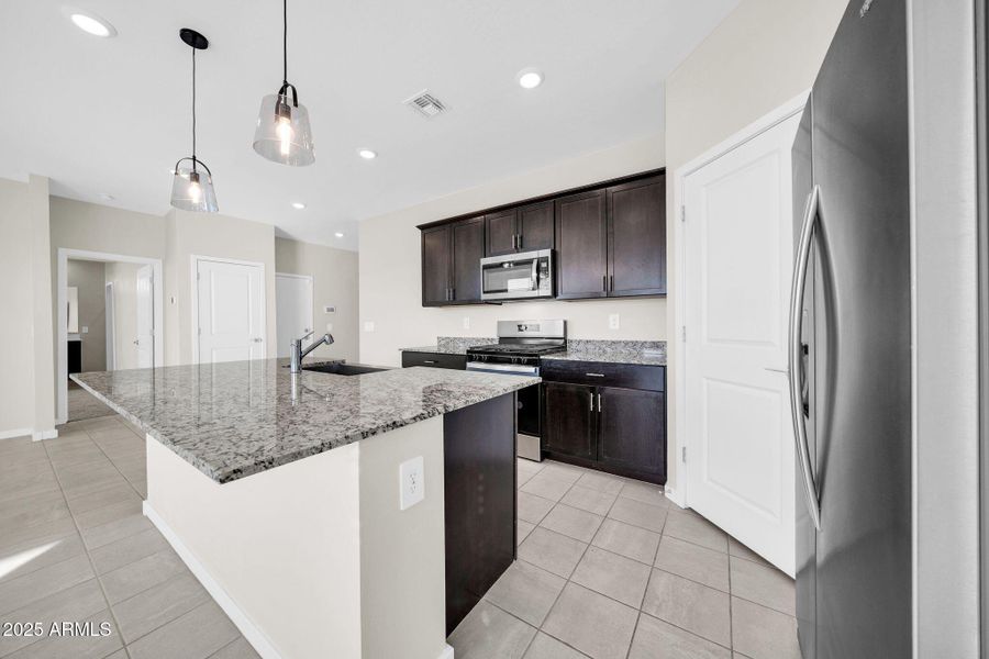 17557 W Madison St-12 17557 W Madison St-12