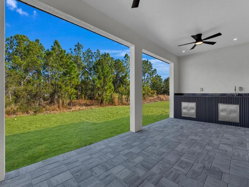 Exterior details and patio area of a home in , Lehigh Acres (Image 3).