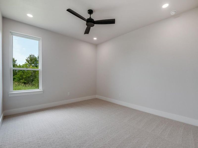 Spacious, unfurnished interior of a new home in , Mesquite (Image 32).