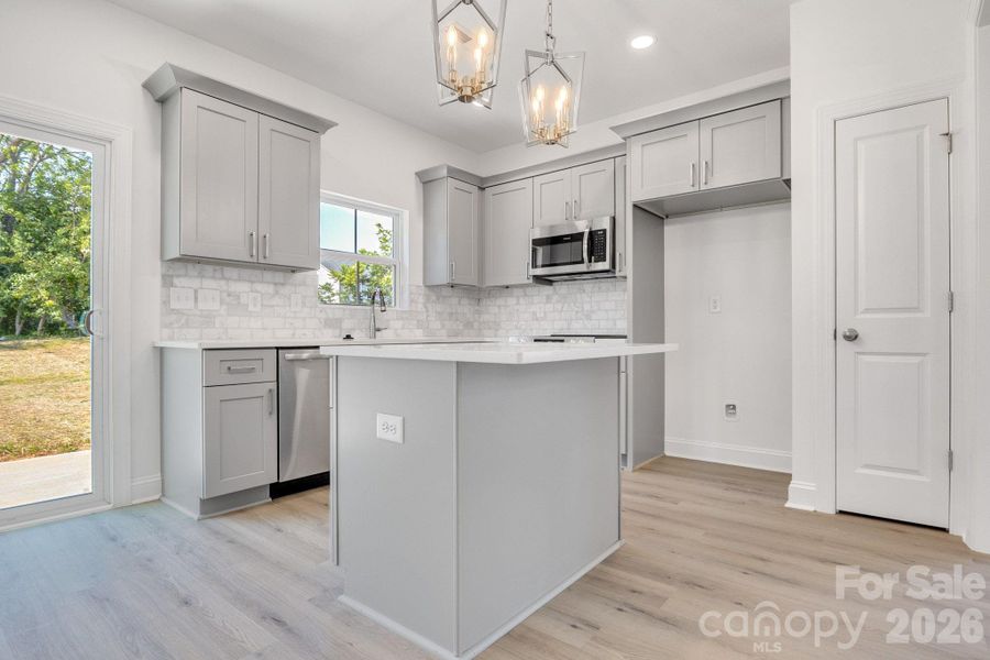 Furnished interior view inside a new home in , Kannapolis (Image 5).