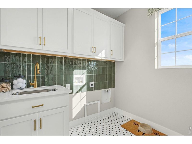 Furnished interior view inside a new home in Farmstead, Berthoud (Image 10).
