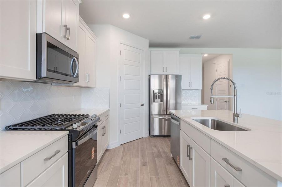 Furnished interior view inside a new home in Lakes of Mount Dora, Mount Dora (Image 4).