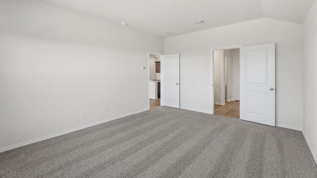 Spacious, unfurnished interior of a new home in Riverfield, Josephine (Image 21).