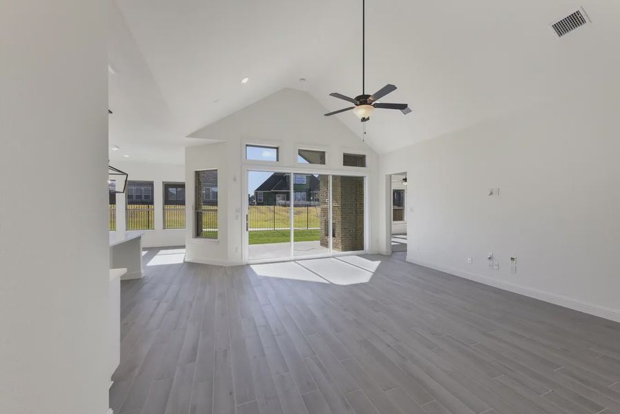 Representative unfurnished interior of a home built from the Everton by Chesmar Homes in Canyon Falls, Argyle (Image 11).