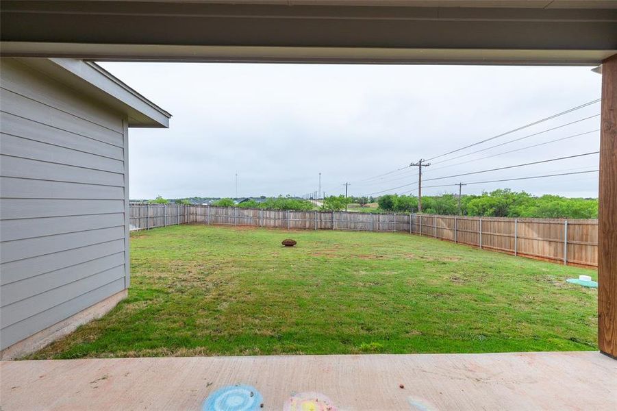 Exterior details and patio area of a home in , Tuscola (Image 3).