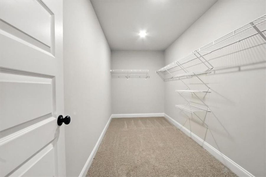 Spacious, unfurnished interior of a new home in , Hartwell (Image 19).