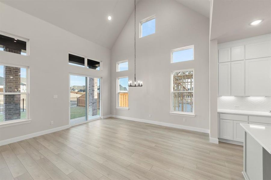 10. 1433 Kirkdale - Dining