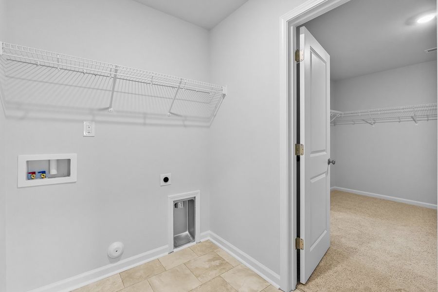 Spacious, unfurnished interior of a new home in Bell West, Kernersville (Image 34).