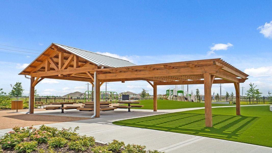 Community amenities in River Ranch Estates, Dayton (Image 14).