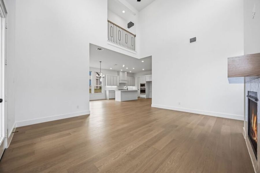 Spacious, unfurnished interior of a new home in Uptown Celina, Celina (Image 17).
