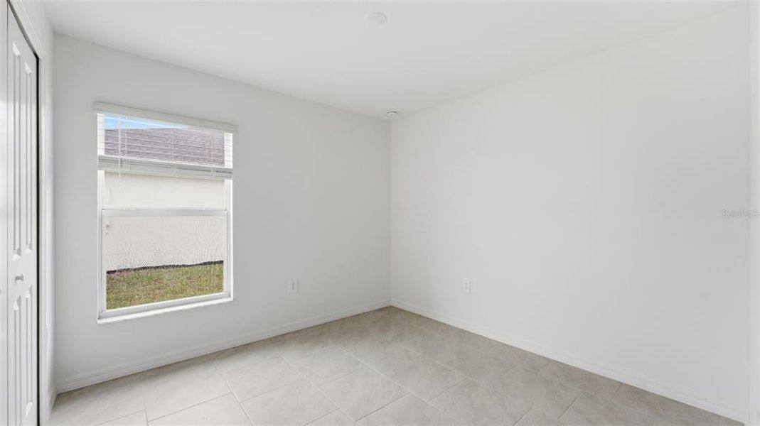 Spacious, unfurnished interior of a new home in Rotonda Lakes, Rotonda West (Image 14).