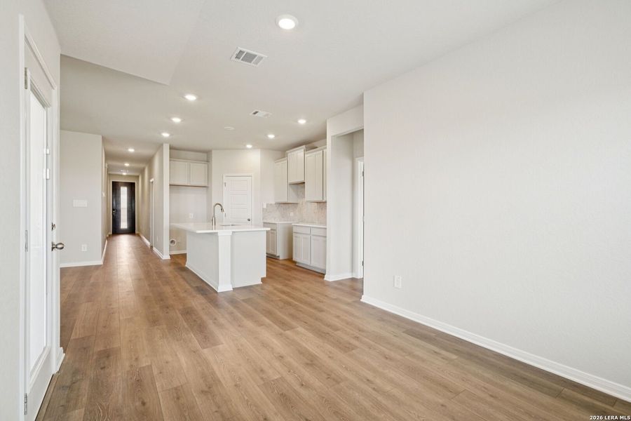 Spacious, unfurnished interior of a new home in Legendary Trails - Premier Series, Cibolo (Image 22).