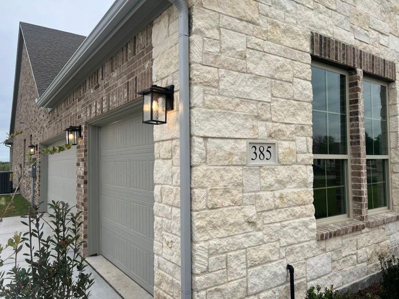 Exterior details and patio area of a home in Fannin Ranch, Leonard (Image 13).